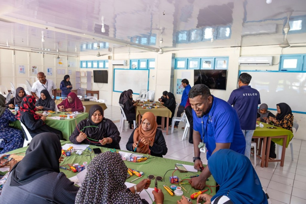 Stelco in Guraidhoo anhenunah basic electric course eh