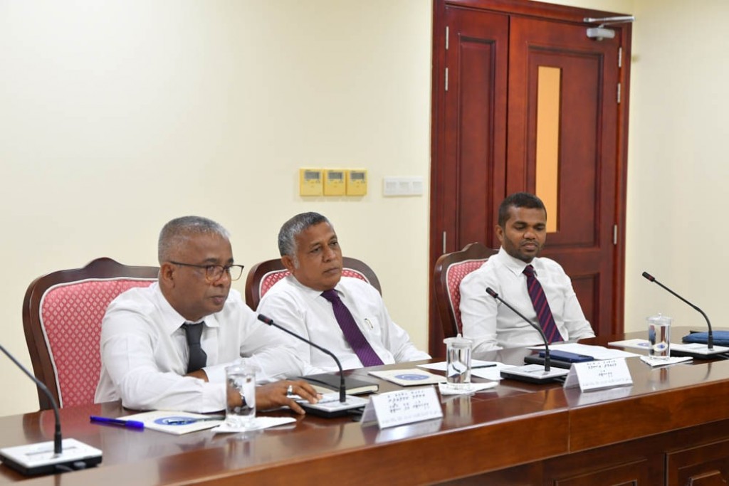 Fuluhunge flat thah nimmun 2 mahah las vaane: Housing