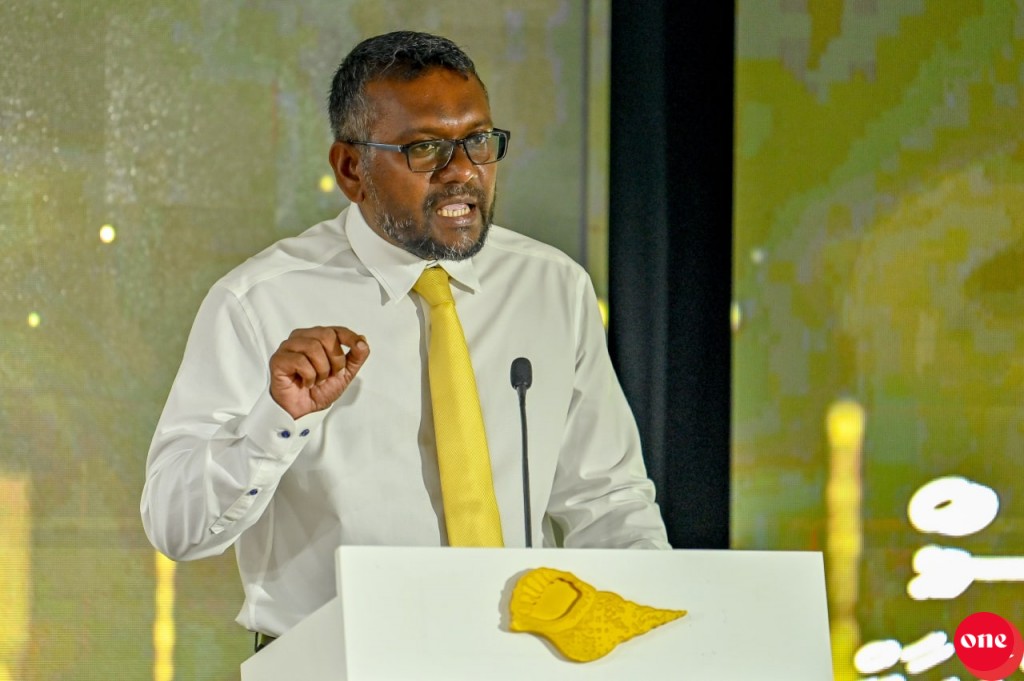 Floating city akee bodu olhuvaalumeh: Fayyaz