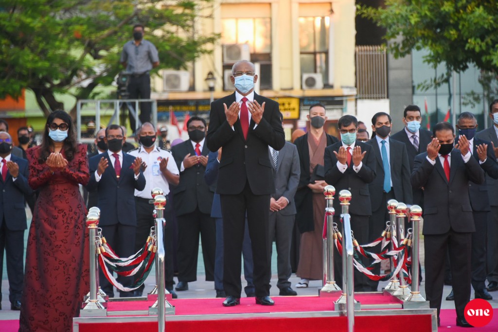 #OnePhoto: Gaumee dhuvas faahagakurumuge gothun beyvvi dhidhanegumuge haassa rasmiyyaathu