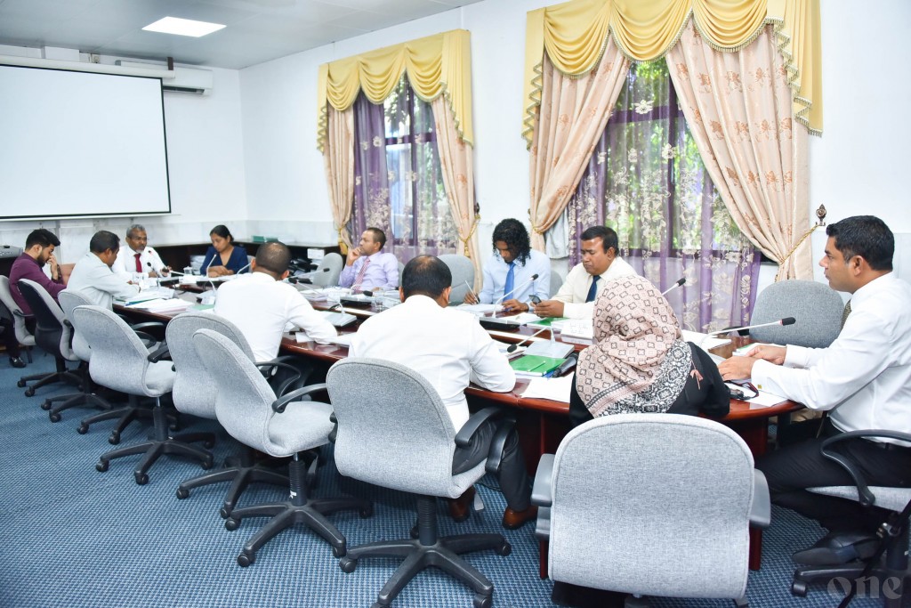 Dhaulathun 348 million hoadhan Dheebaajaa inn kuraa dhauvaage hukum kurun maadhamaa