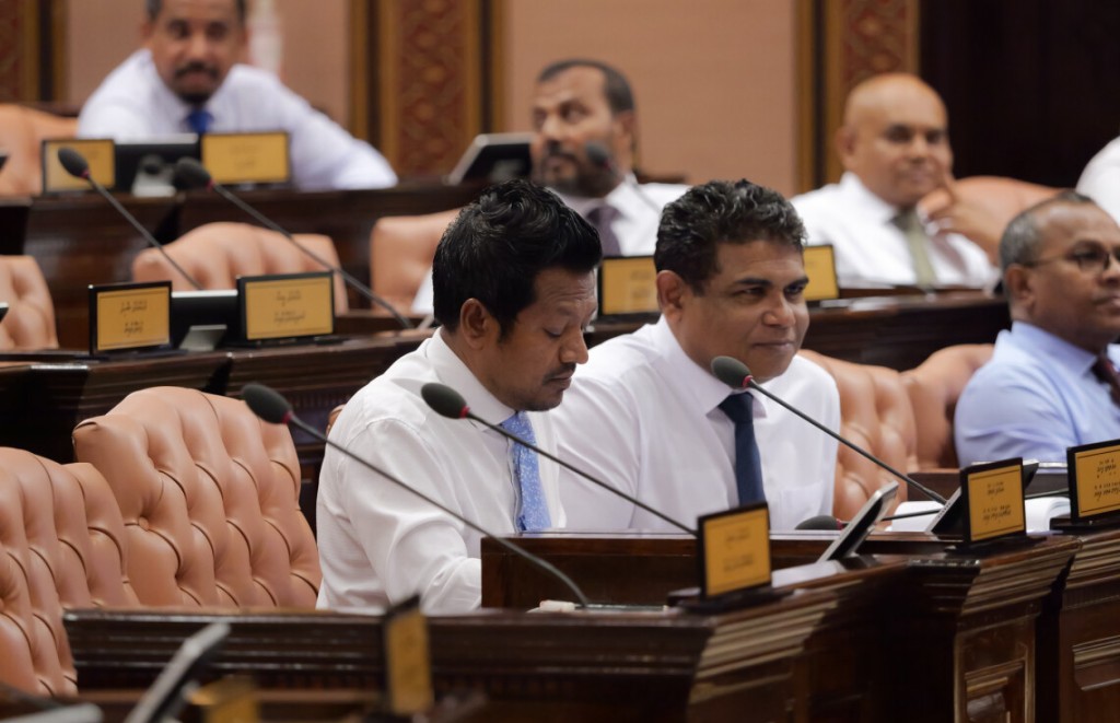 Committee thah faas kuran vote ah ahan beynun vaa varah member nethumun Majilis jalsaa nimmaalaifi