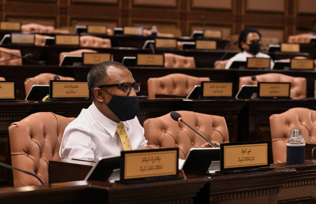 Minister Maleeh vakikuran hushahelhumuge kurin fonuvan jehey sitee Raees Solih ah fonuvaifin: Azim