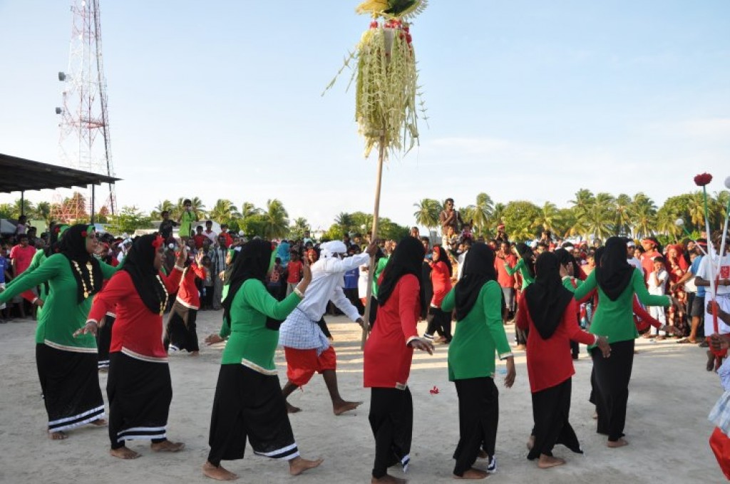 President extends Independence Day and Eid Holidays