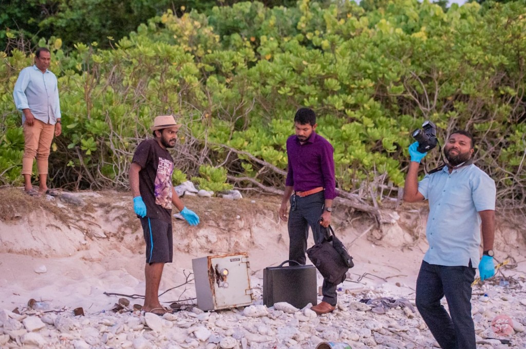Asdhoongneh hoadhanikoh fenuny ahareh kurin vagah negi thijoori!
