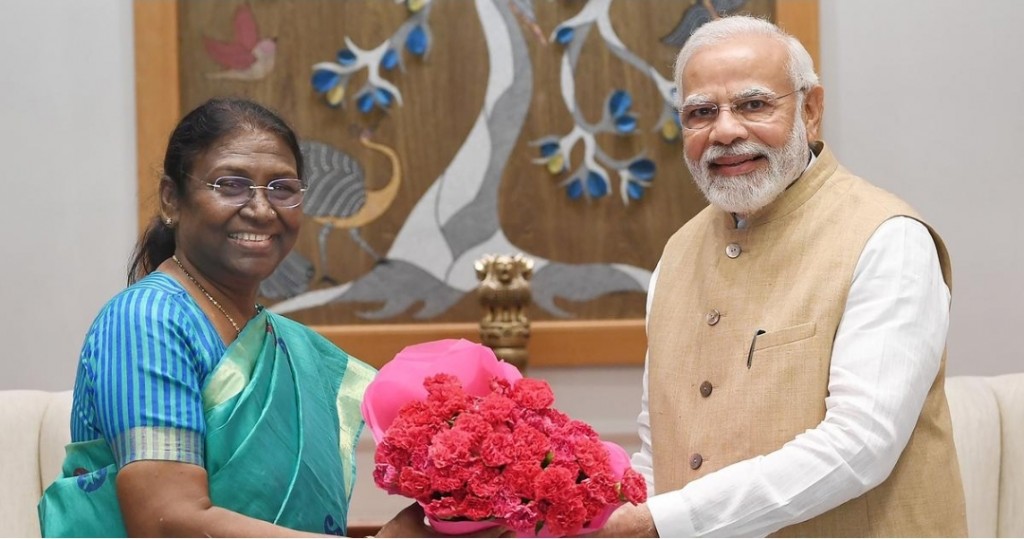Adhuge dhuniye: India ge nan Bharat ah badhalukurumuge vaahaka, keehvve?