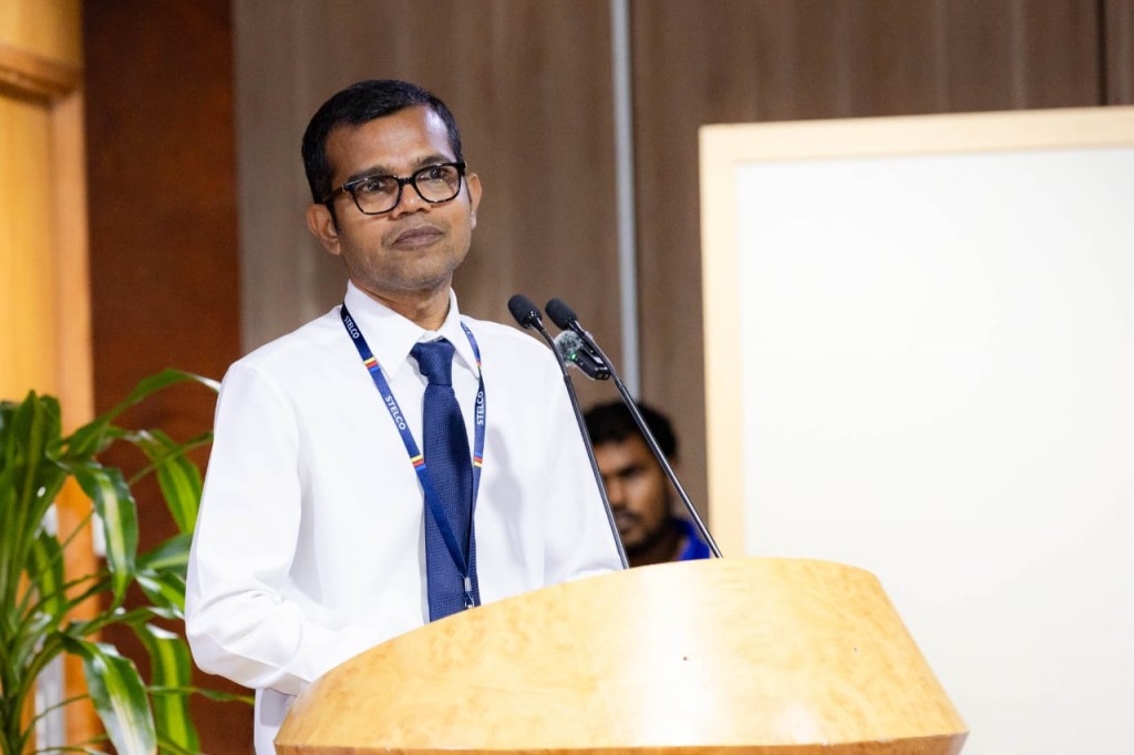 Mi aharu enme ginain current beynun kuri midhiya buraasfathi dhuvahu