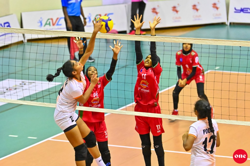 Raajje semi gai Lanka kairin bali, dhen nukunnaanee 3 vana hovaa match ah