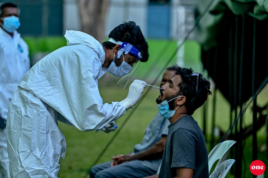 971 positive cases today, 45 from Male'