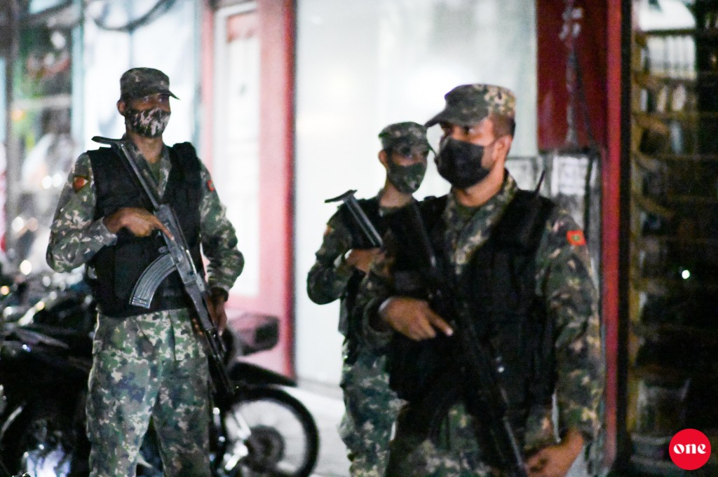 Terrorist hamalaa eh dheyn raavaa kamuge thuhumathugai hayyaru kuri 3 meehehge bandhah 15 dhuvas