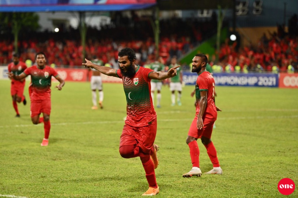 Bangladesh balikoh, dhivehi team in rayyithunnah gaumee dhuvahuge hadhiyaa eh