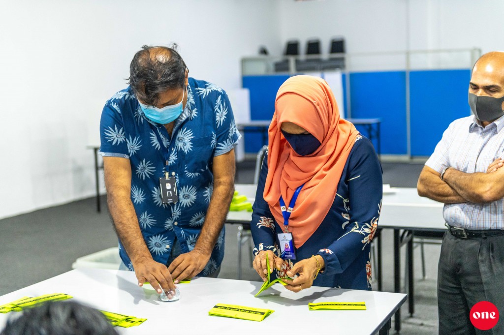 Media Council inthihaabugai vaadha kuraa candidate in iulaan kohfi