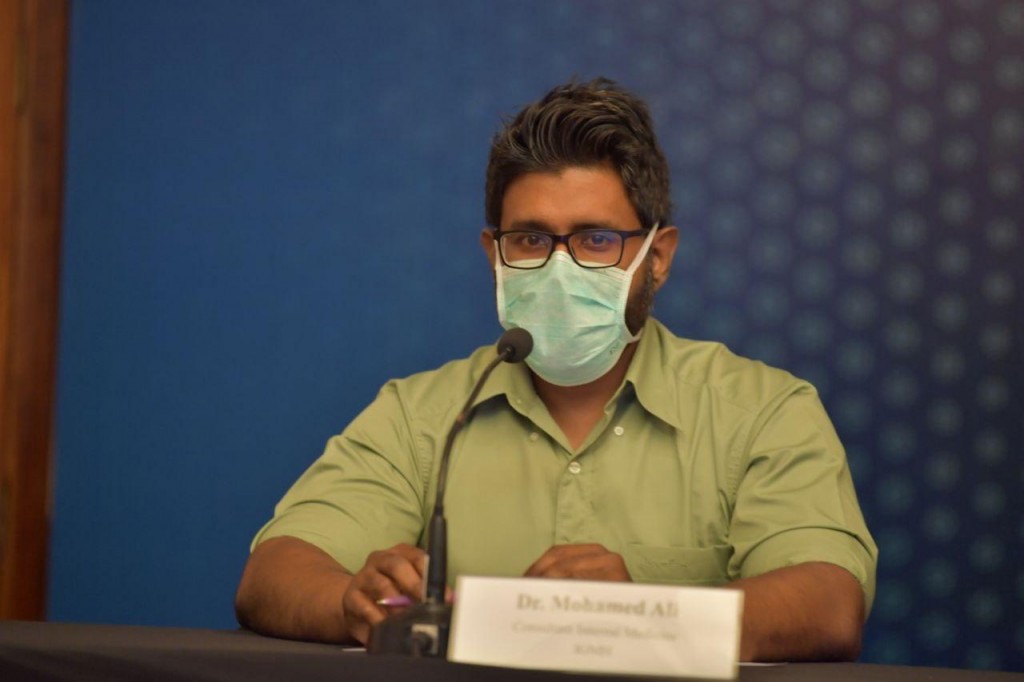 Raajjeygai miulhenee Covid ge aa strain eh, nurahkaa maa bodu: Dr. Mohamed Ali