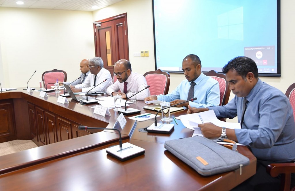 Raees Yameen ge sarukaarun negi 200 Million ge dharangyah 192 Million dhakkaifin: Ameer