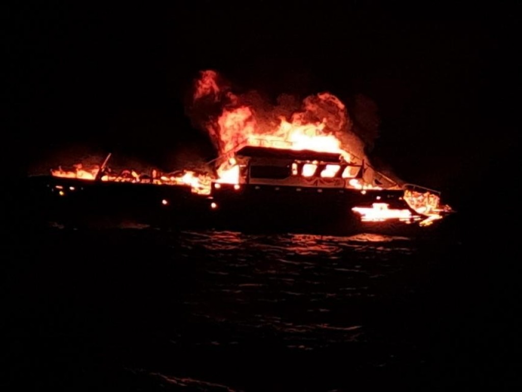 9 meehunnaa eku dhathuru kuri safari eh gai roave andhanee