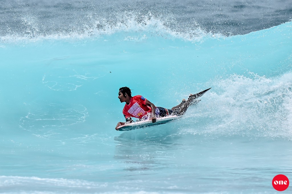 One Photo: Bodyboarding league ge furathama mubaaraiyy, Burunushikaaru feshun