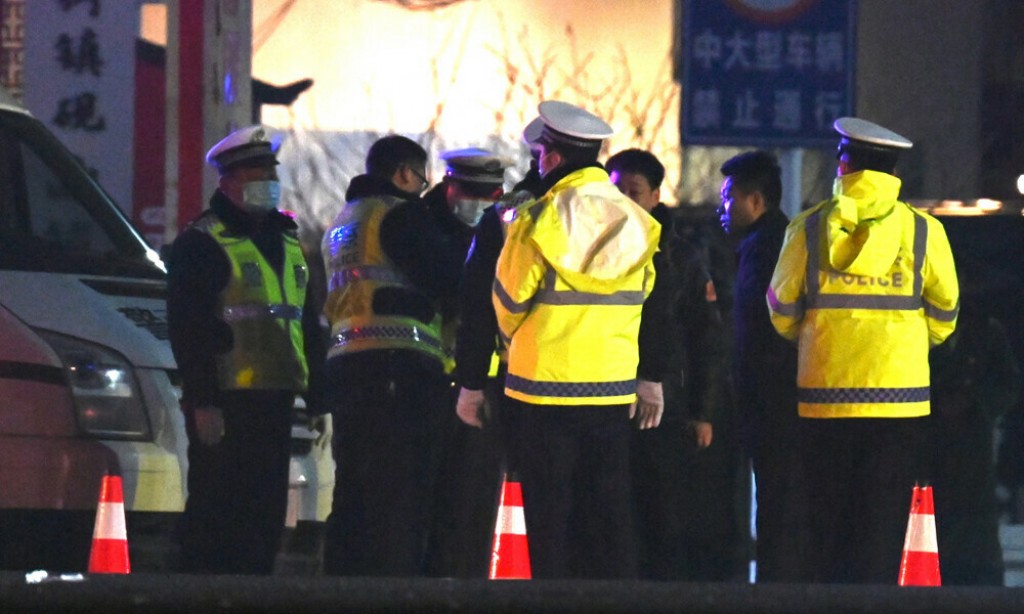 China ge school eh gai alifaan roave 13 kudhin maruvehjje