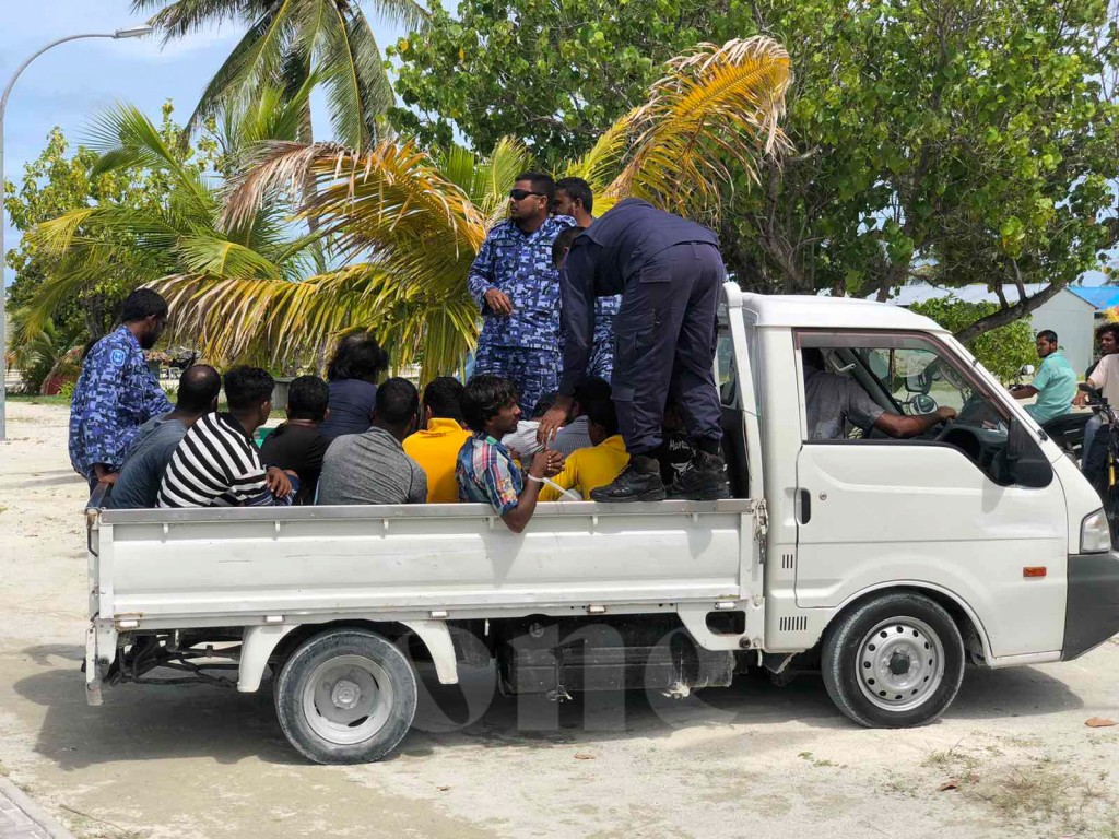 Bodufinolhun hayyaru kuri 19 bidheyseen ge bandhah 15 dhuvas jahaifi
