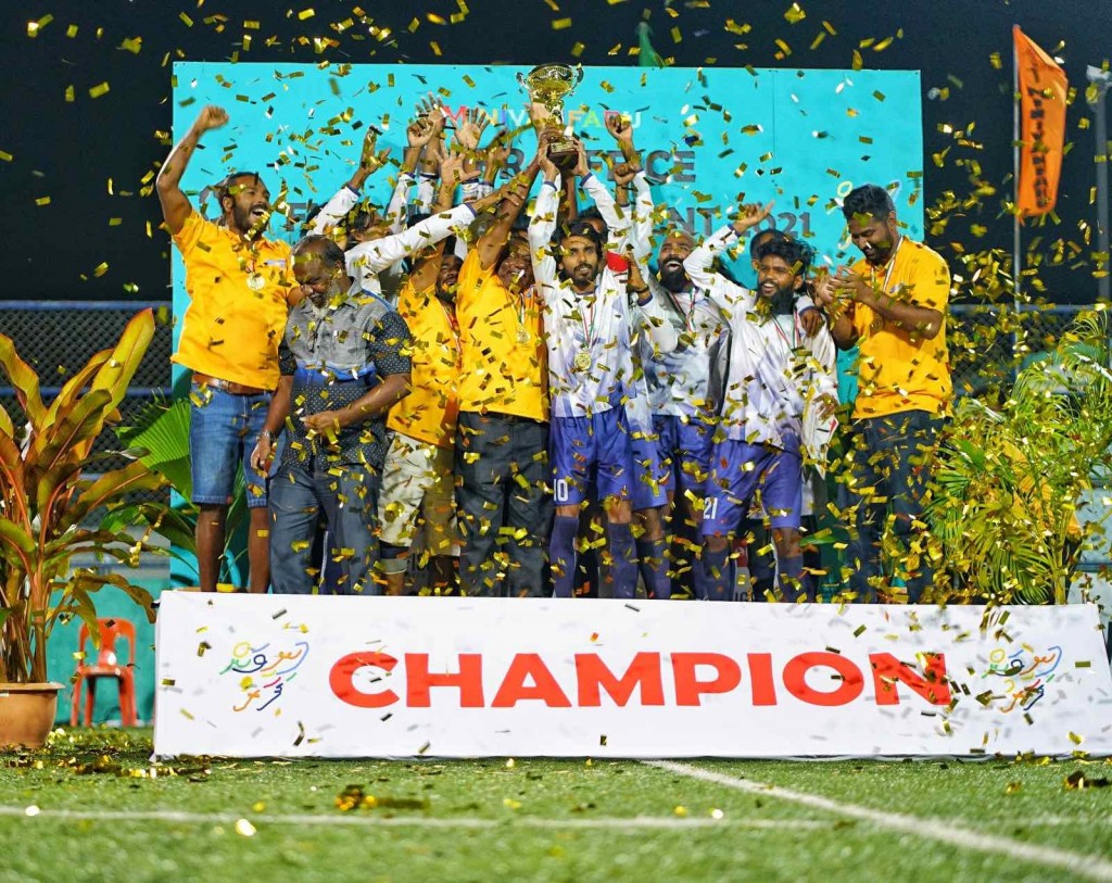 Minivan Faru inter office futsal: Anhen champion kan Council ah, firihen champion kan CMF ah