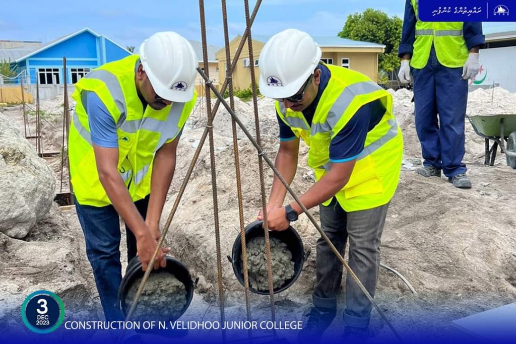 Velidhoo Junior College mashrooge foundation masahkkai fashaifi
