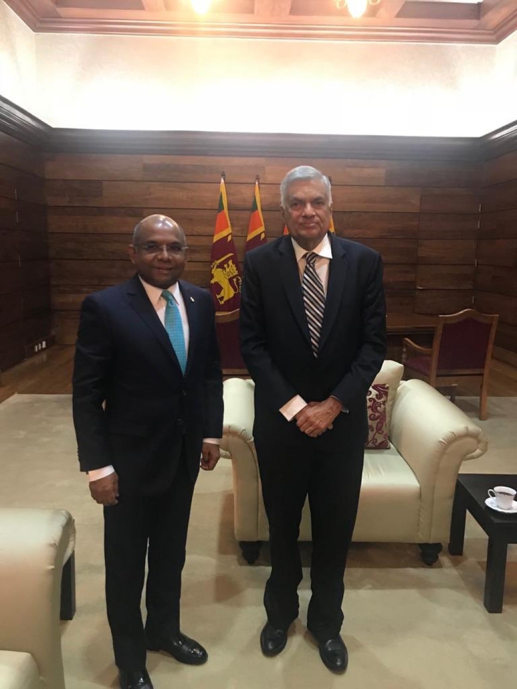 Foreign Minister meets Sri Lankan Prime Minister