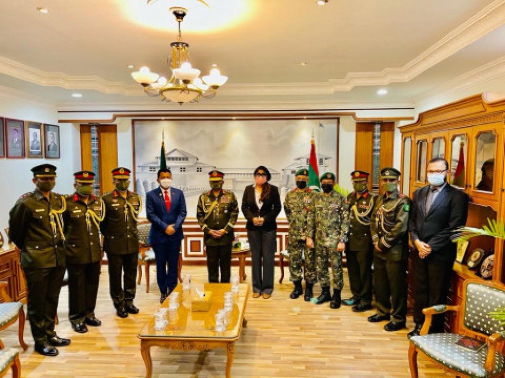 Bangladesh gai Sifainaai doctorunah ithuru thamreen ge furusathu hoadhumah mashvaraa koffi
