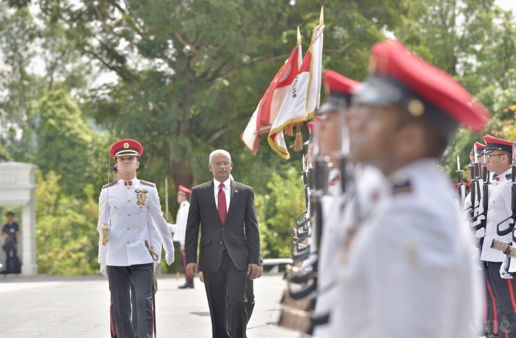 President and First Lady receives warm welcome by Singapore government