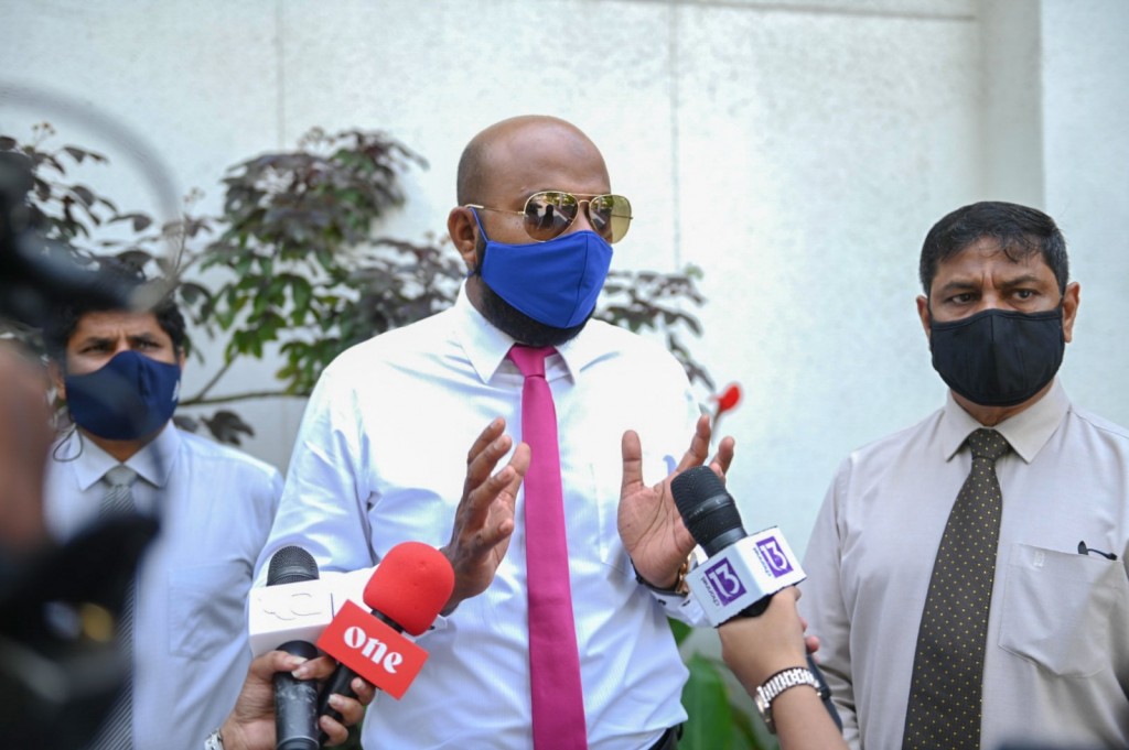 Fuluhunge safeh foooalhuvaalikamuge thuhumathah Sujaau fuluhah haaziru kohffi