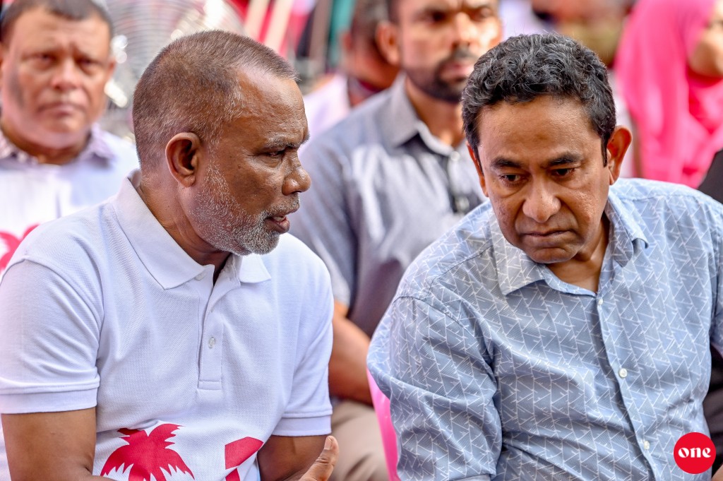 Abdul Raheem ah Yameen ge rahdhu: Beynunvee alhugandu jalugai baavvan, thiee ihulaastherinneh noon!
