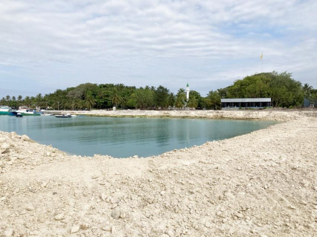 Foakaidhoo bandharu masahkkaiy baraah kuriyah