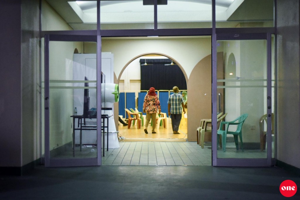 Social Center gai ves Covid sample nagaa marukazeh