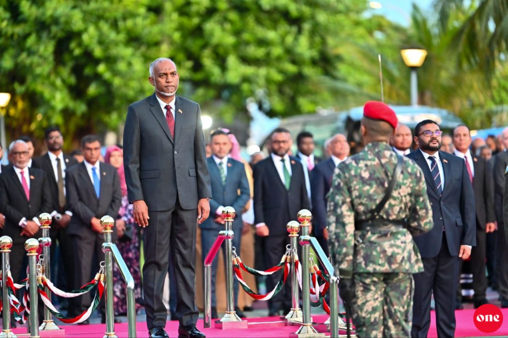 Gaumee dhuvahuge dhidha negumuge rasmiyyaathugai Raees baiverivevadaigenfi