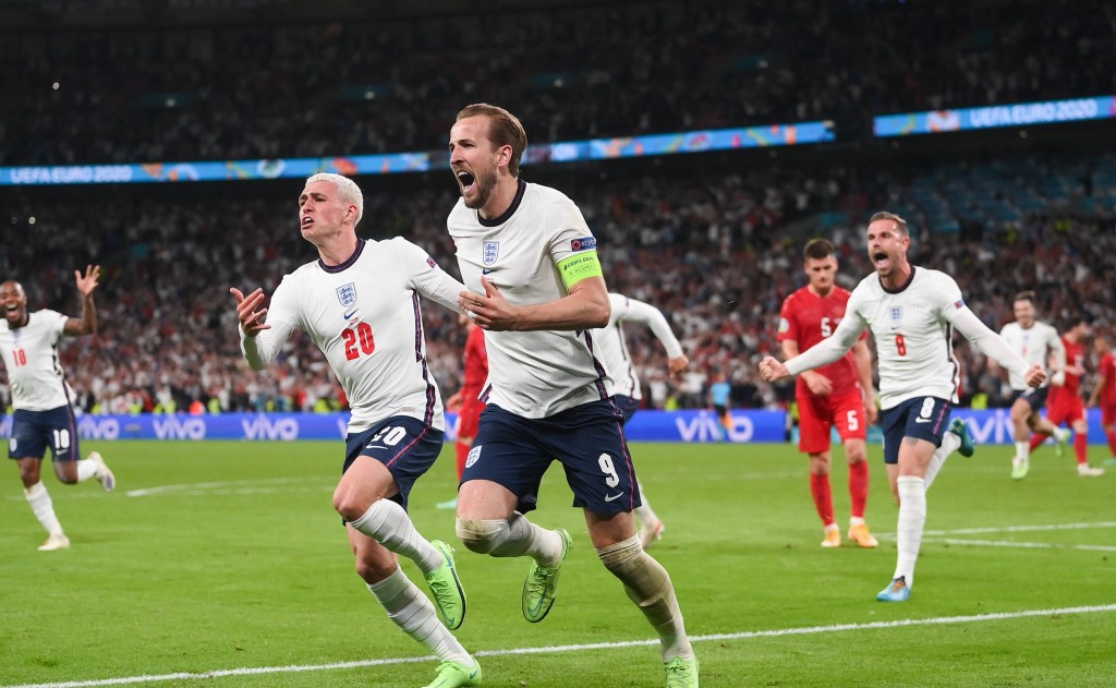 Thaareehu liyelaifi, Wembley kakkuvaalai England in furathama faharah EURO final ah
