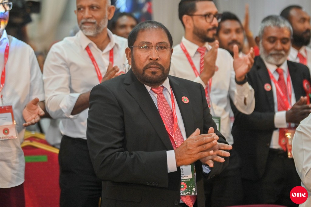 Maadhamaa ge JP council ge bahdhalu vumugai coalition aa medhu goiy ninmun agenda gai nei!