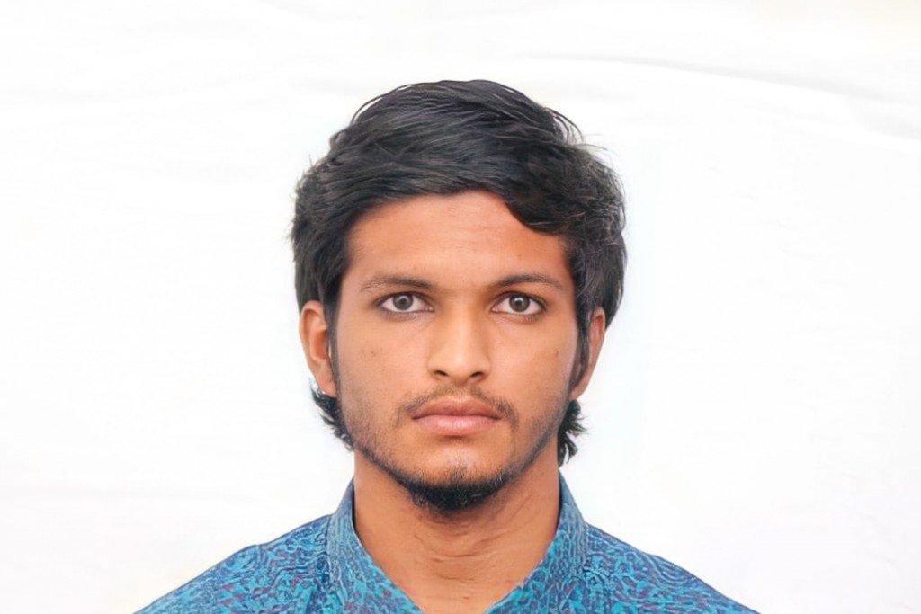 Nasheed ah dhin hamalaa aa gulhigen Dharavandhoo inn hayyaru kuree police intel ge vazeefaa inn vakikuri meeheh!
