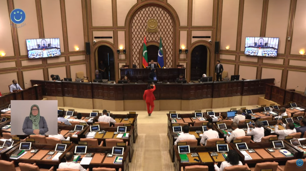Jalsaa feshumaaeku halheyllavan feshumun,Jaabiruge nan ivvai jalsaain beyru koffi