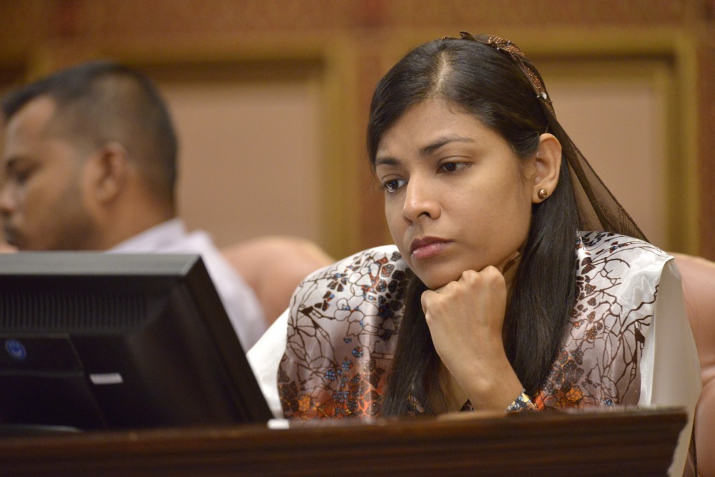 Rozaina: If no ease of restrictions are given to those who completed two doses of the vaccine, why get the vaccine?