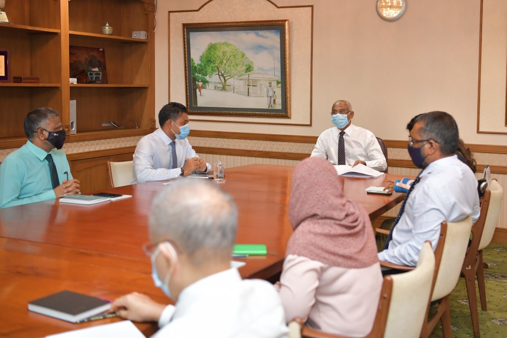 Kalhaidhoogai imaaraaiykuraa thauleemaai hunaru dhaskohdhey marukazuge masahkaiy avahah feshun muhinmu: Raees