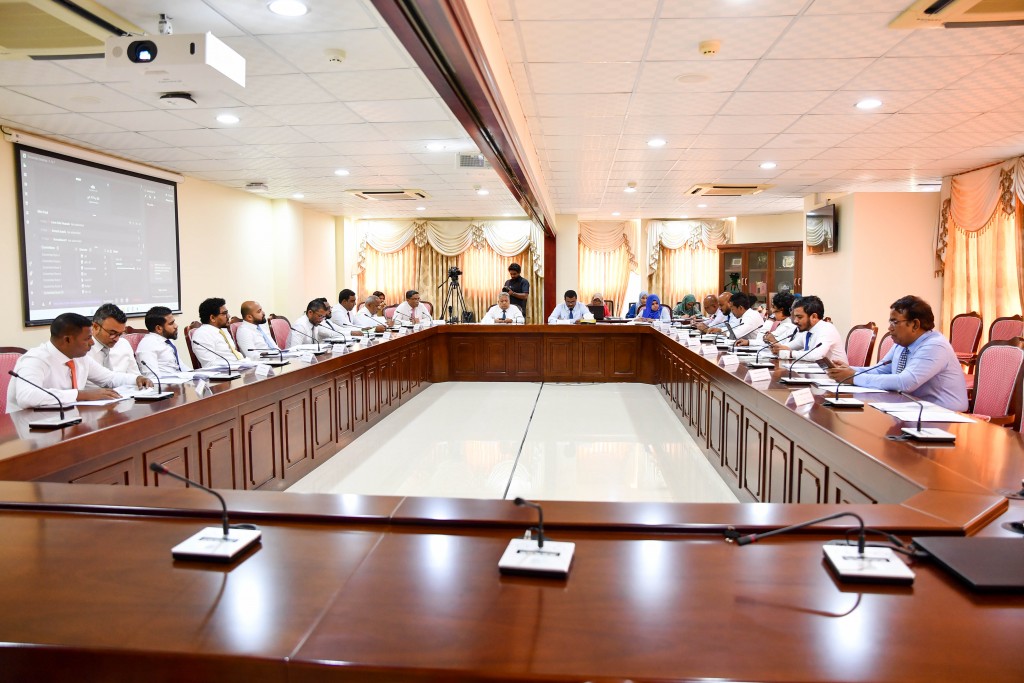 Mashroouthakuge progress report eh konme quarter aku hushahalhan sharuthukoh committee inn budget faaskoffi