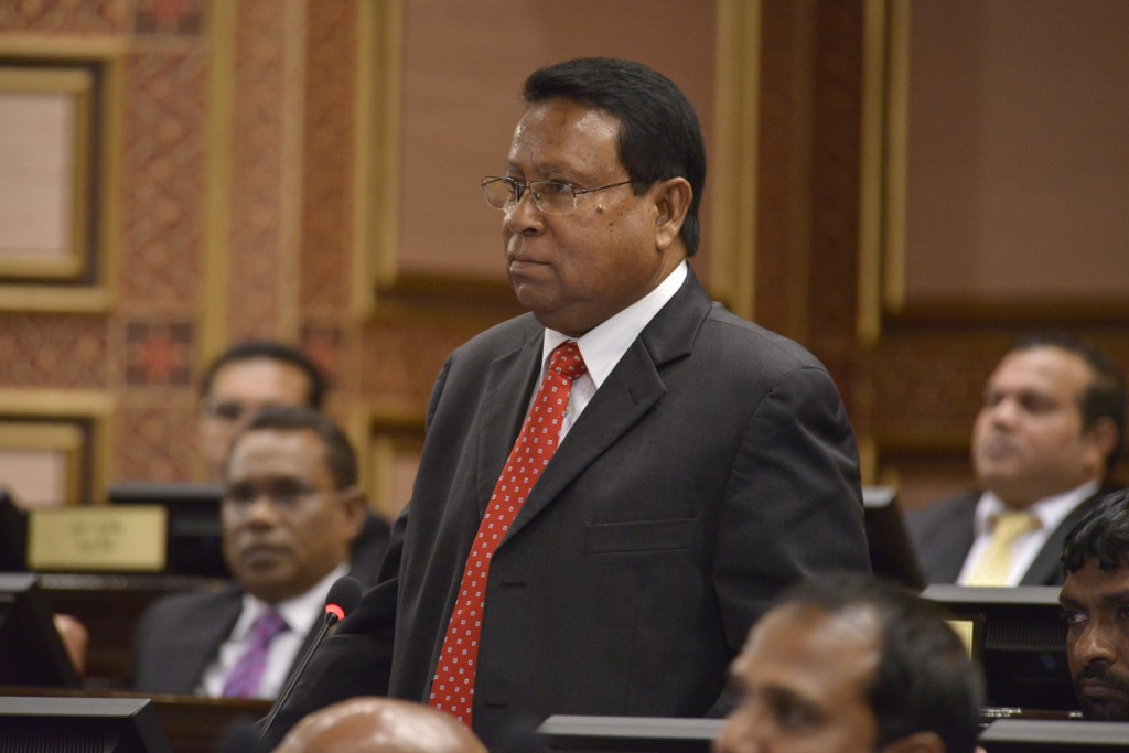 Hussain Mohamed akee rayyithunge vakeeleh, maahdhiyyathah nuhelley liyuntherieh: Raees Nasheed
