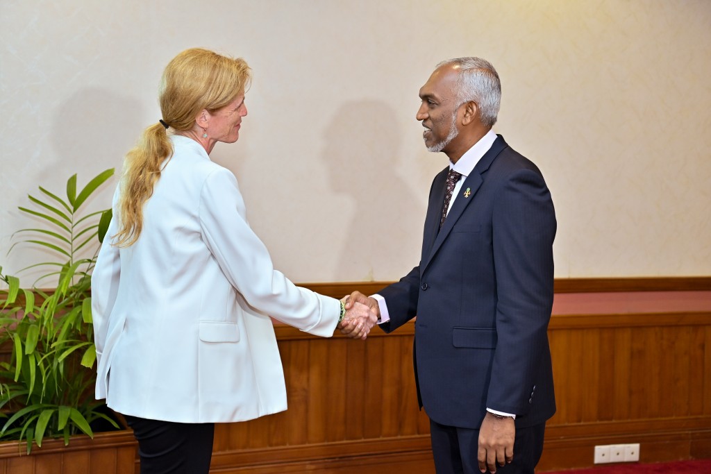Kanduge salaamathaai rahkkaatherikan ithurukuramah America ge vafudhaa mashvaraa kurahvvaifi