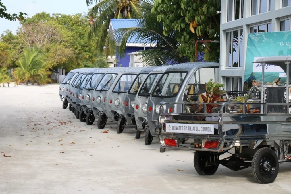 Rashu pickup inn nagaa fee anna mahun feshigen uvaalanee