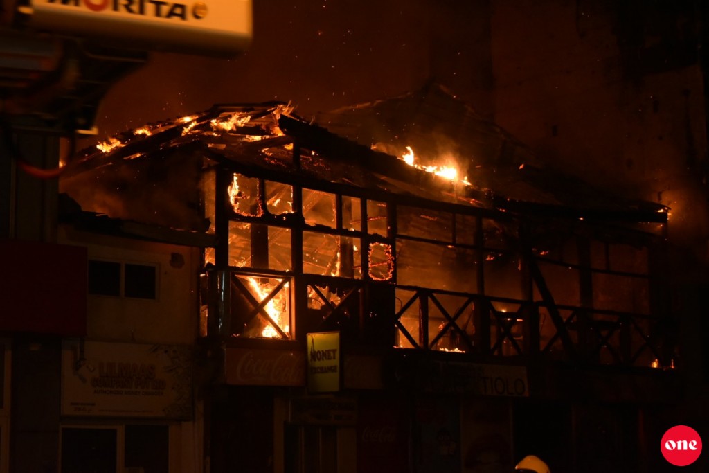 Alifaanuge haadhisaa Majilis in balanee