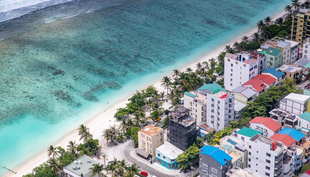 Guidline thakaa hilaafuvumun male' sarahahdhuge 3 guesthouse eh suspend kohffi