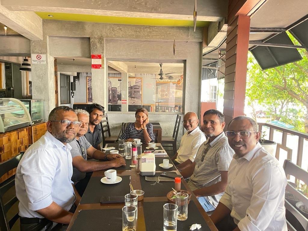MDP aai Democrats eh meyzakah!