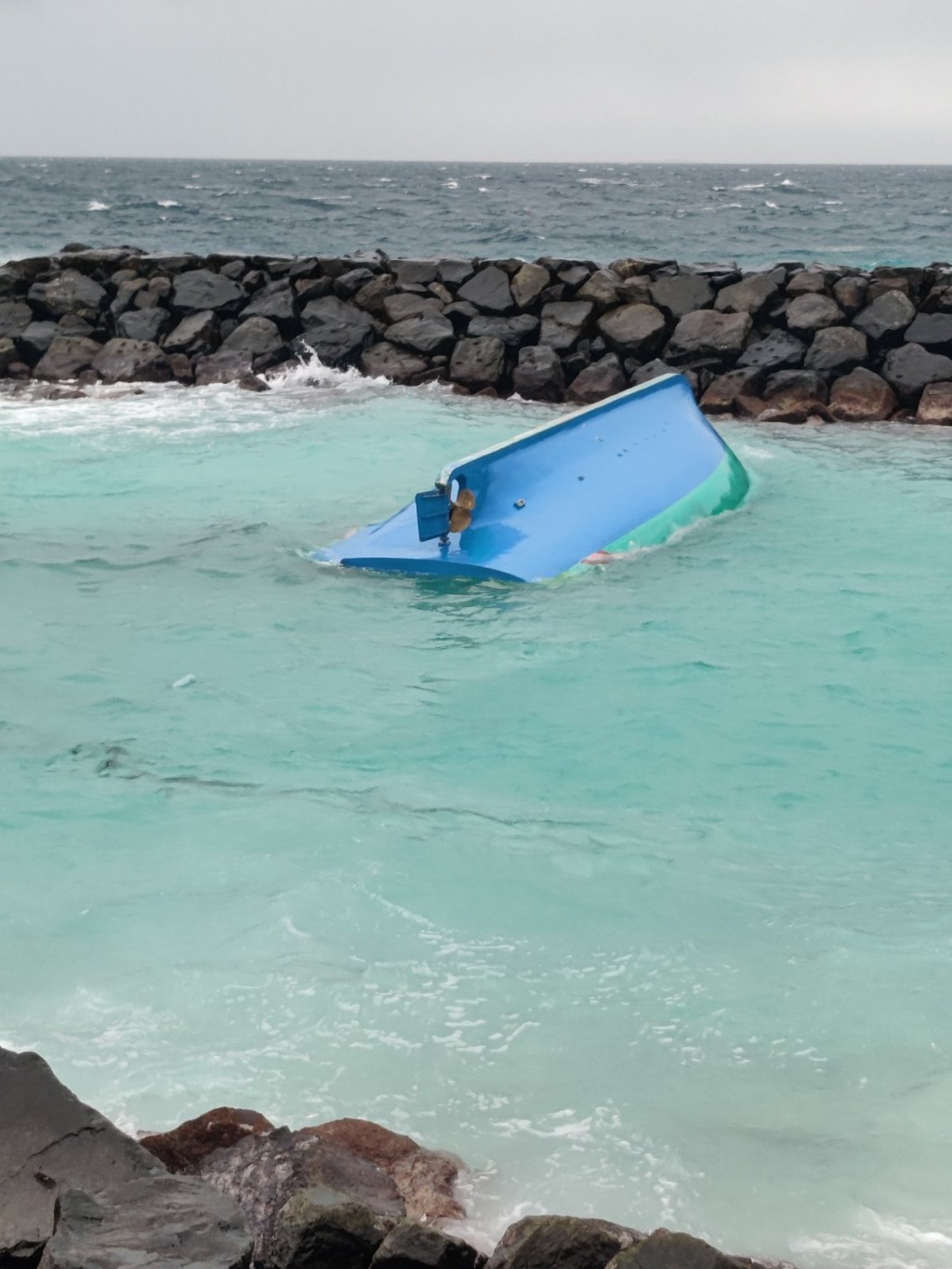 Feevak bandharah vannan ulhunu dhoanyeh bandun jahaa laifi