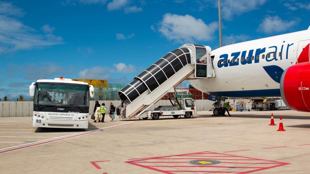 Russia ge Azur air in Raajje ah dhathuru thah fashaifi