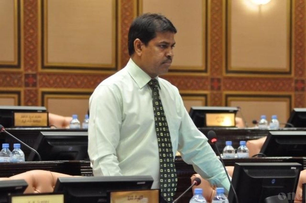 Riza ge aailaa ah Raees thauziyaa vidhaalhuvejje