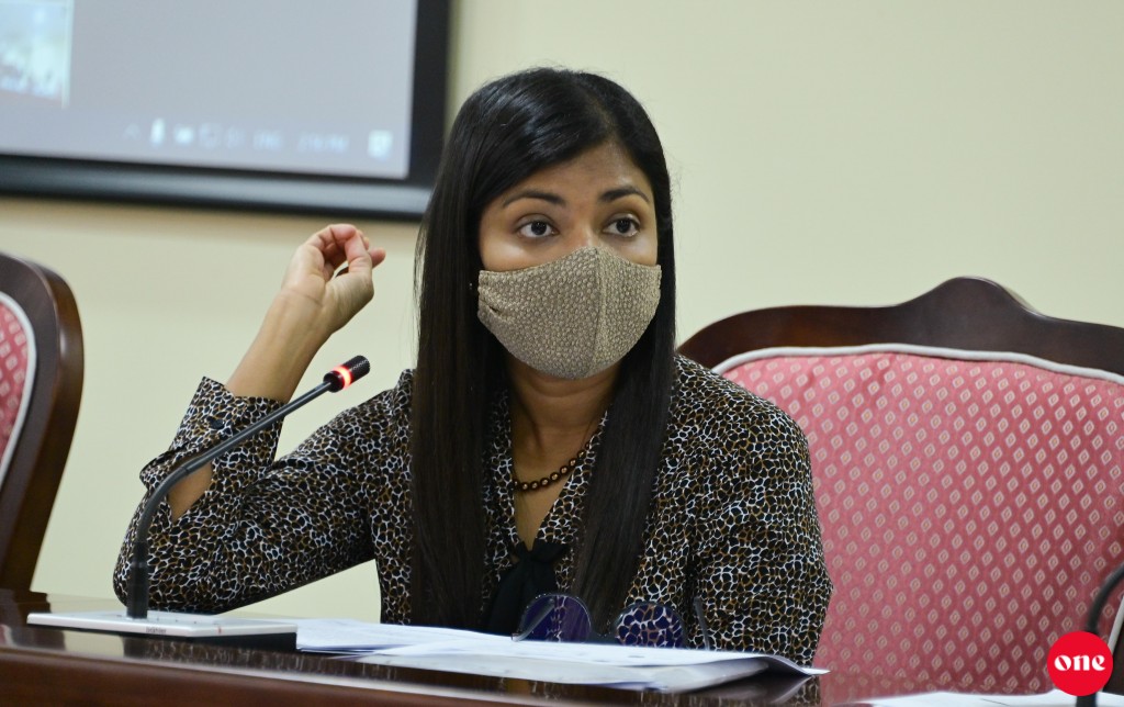 Islam fothugai maana dheyha kuran undhagoo bas huri kamah vidhaalhuve Rozaina ge kanboduvun