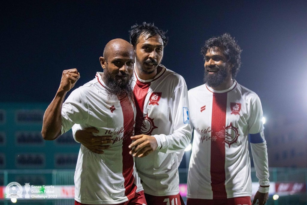 TH. Omadhoo aai Maamigilli atoll semi ah, Veymandoo aai Fenfuhttahves ummeedhu